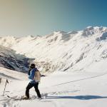 how to avoid ski injuries